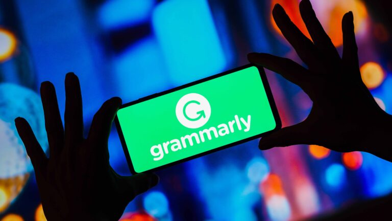 ChatGPT vs Grammarly